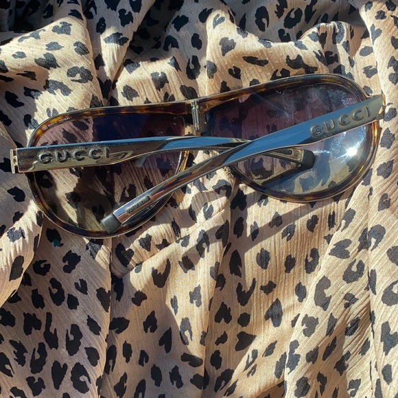Gucci Sunglasses // Excellent Condition// nose protector removed(check pictures)